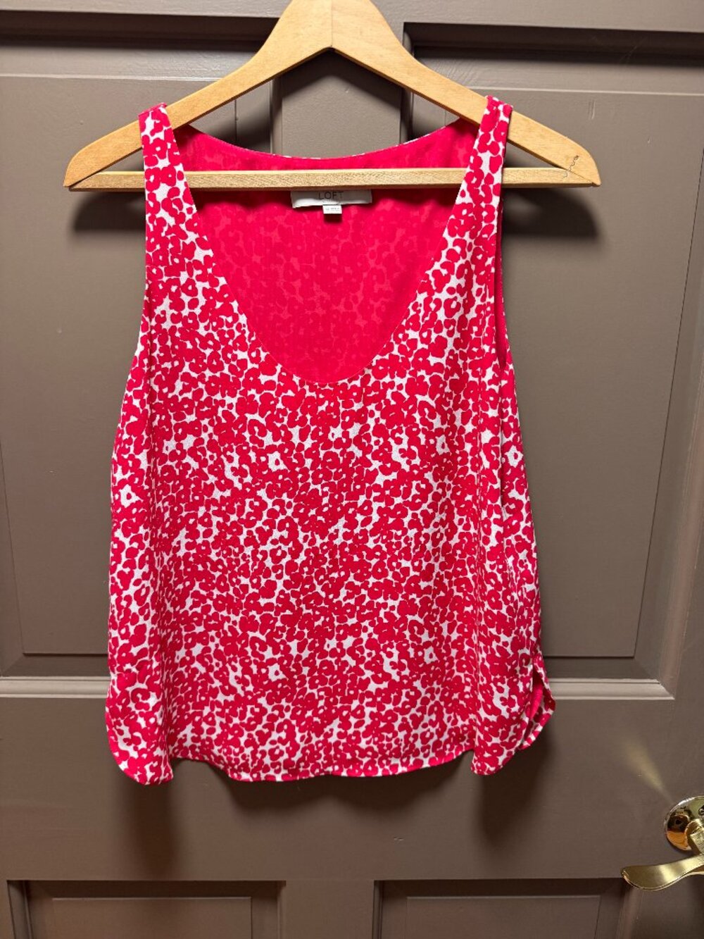 LOFT Red White Print Sleeveless V Neck Blouse XS